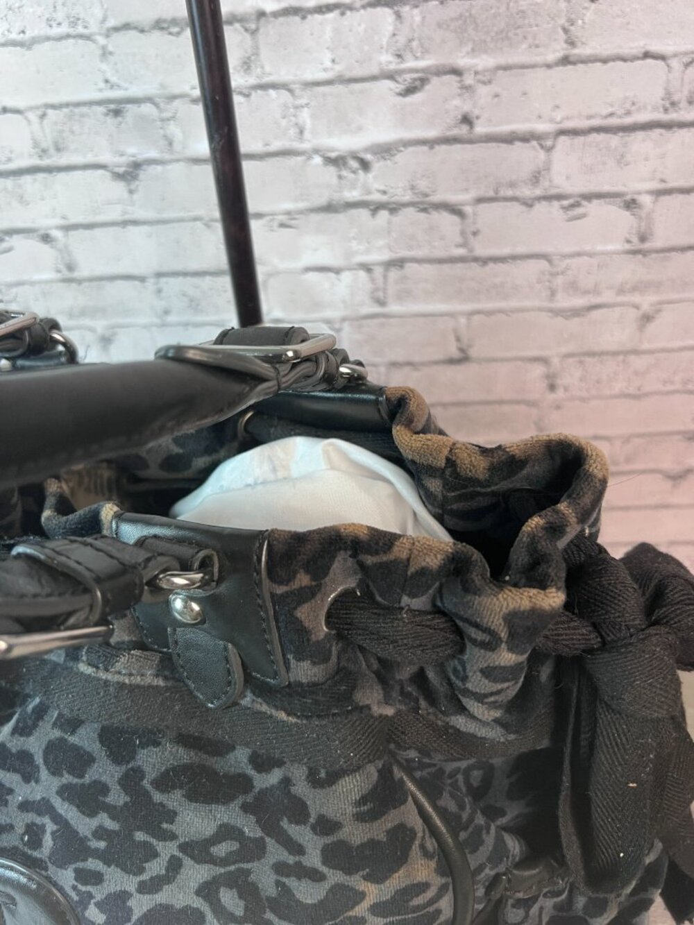 juicy couture daydreamer leopard print bag in grey and black - Picture 7 of 12